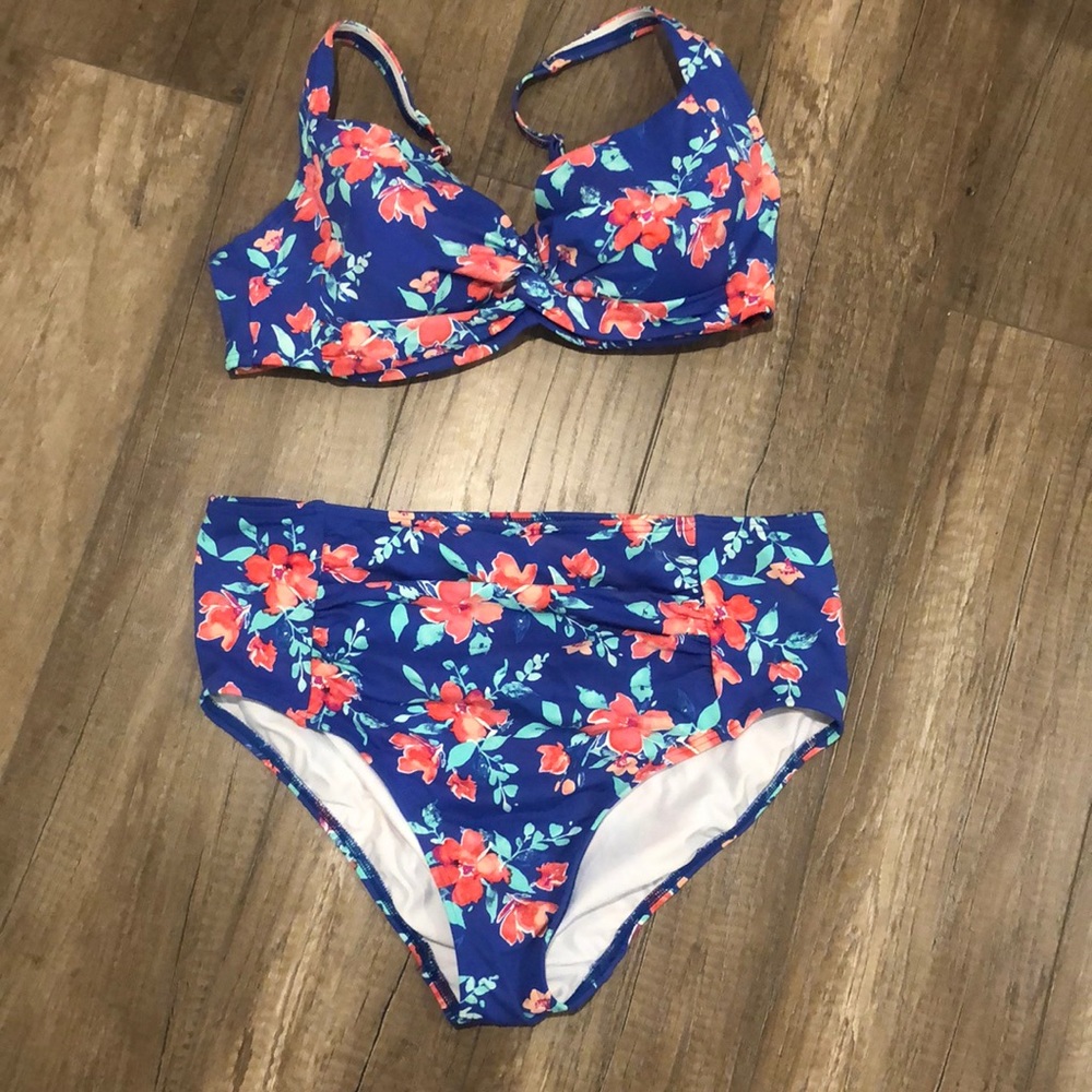 Lands End Bikini w/high waist bottoms; 10/12
